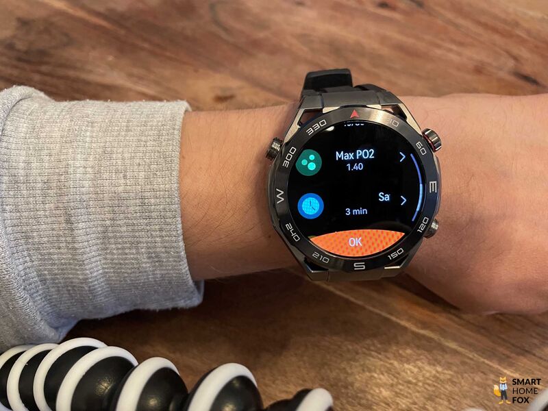 Man sieht die Planung eines Tauchgangs mit der Huawei Watch.